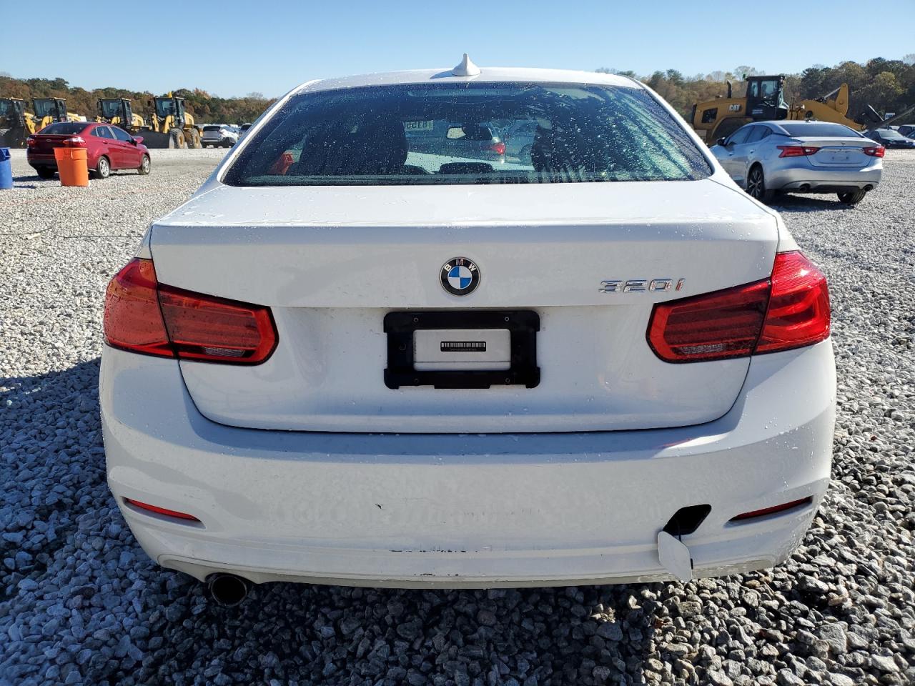 2016 BMW 3er VIN WBA8E1G56GNT34202 Copart auction photo, front end damage thumbnail 6