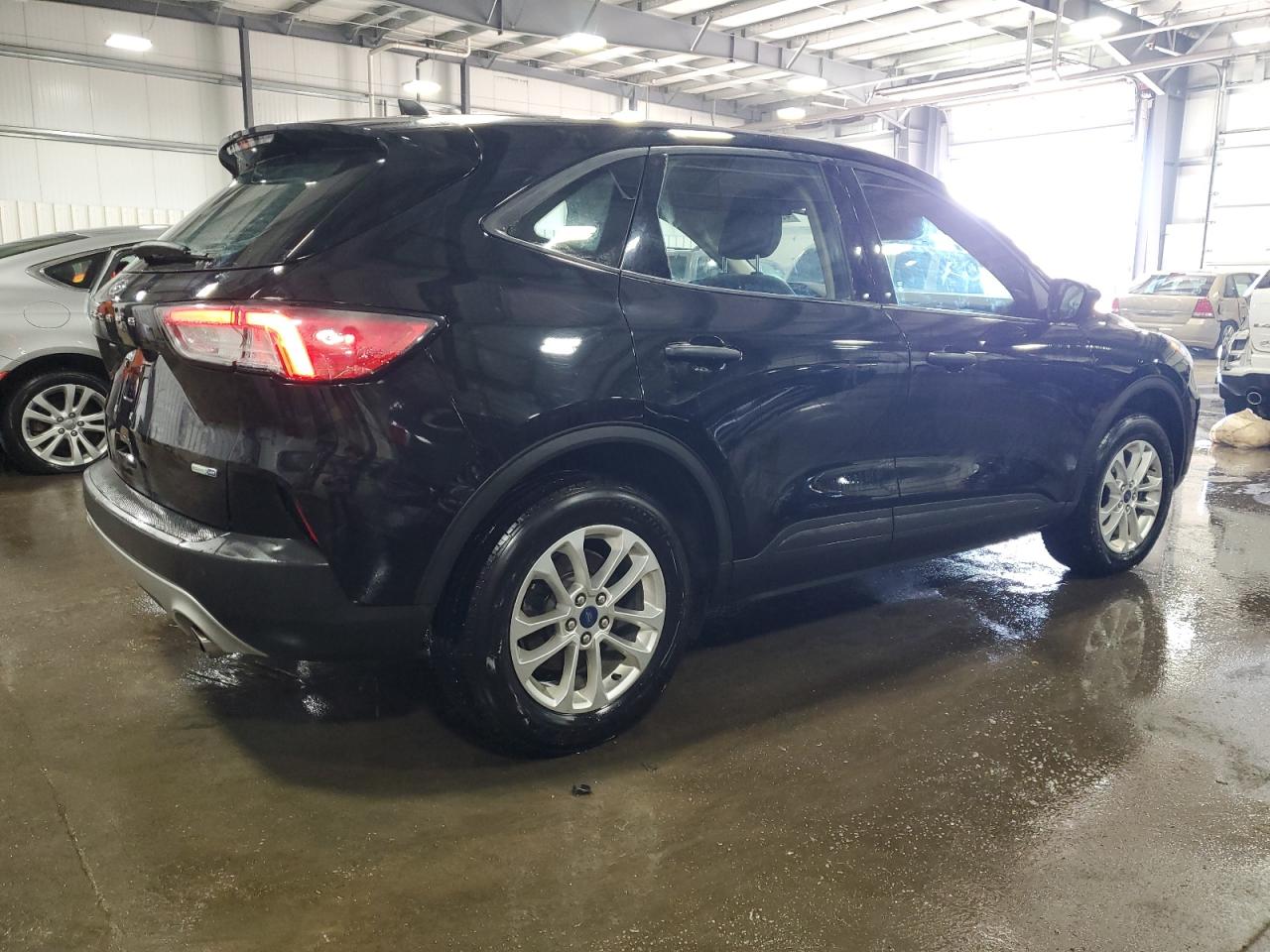 2020 Ford Escape VIN 1FMCU9F66LUB69112 Copart auction photo, side / rear end damage thumbnail 3