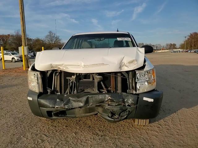 2008 Chevrolet Silverado VIN 1GCEK19018E160783 Copart auction photo, front end / minor dent/scratches damage thumbnail 10