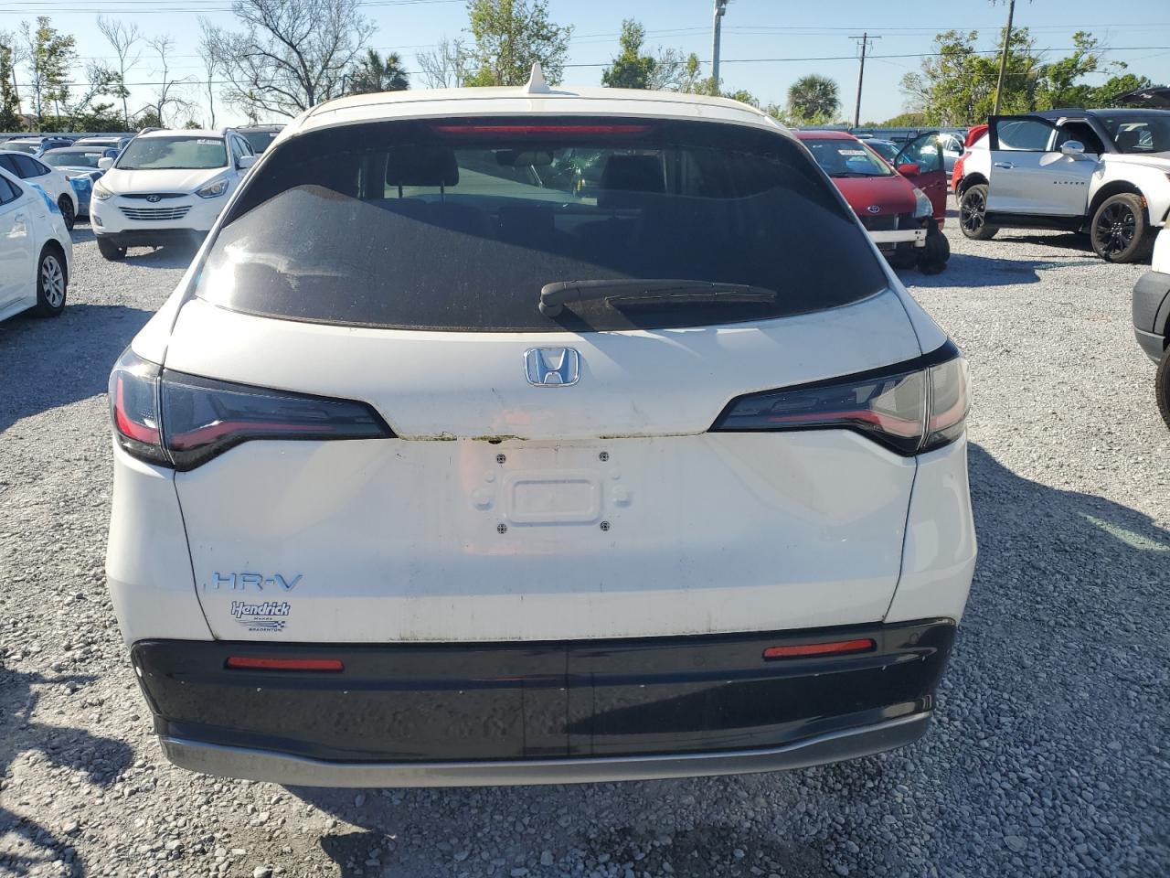 2024 Honda HR-V VIN 3CZRZ1H71RM700084 Copart auction photo, front end damage thumbnail 6