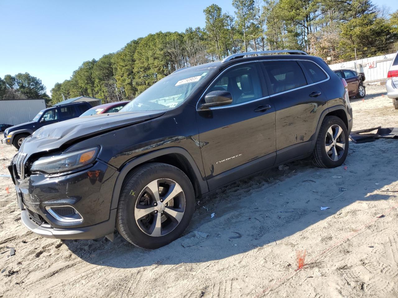 2019 Jeep Grand Cherokee VIN 1C4PJMDX3KD395247