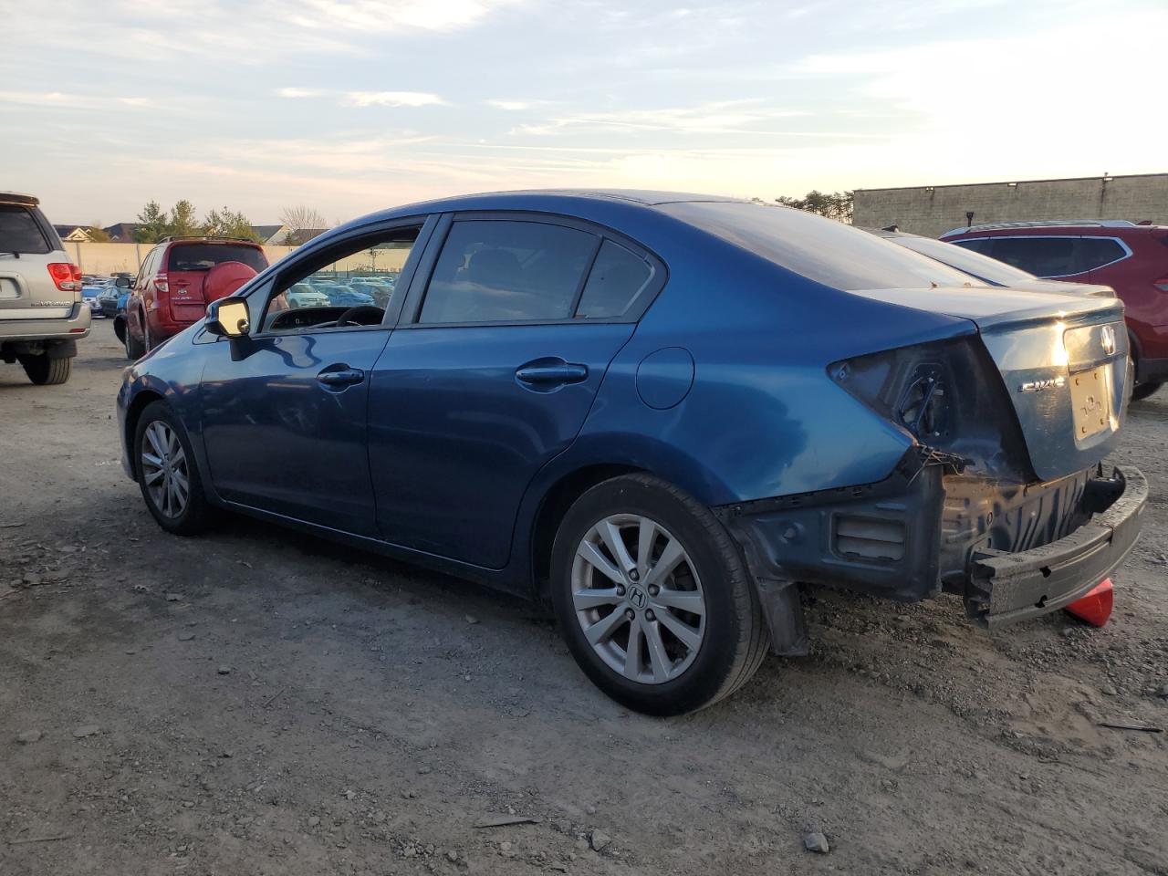 2012 Honda Civic VIN 2HGFB2F87CH533834 Copart auction photo, rear end / minor dent/scratches damage thumbnail 2