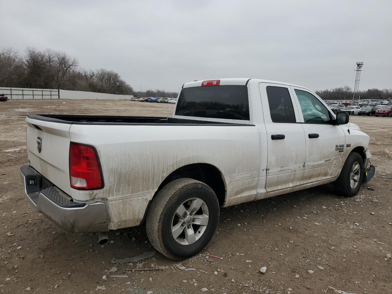 2019 RAM 1500 VIN 1C6RR6FT4KS592454 Copart auction photo, front end / minor dent/scratches damage thumbnail 3