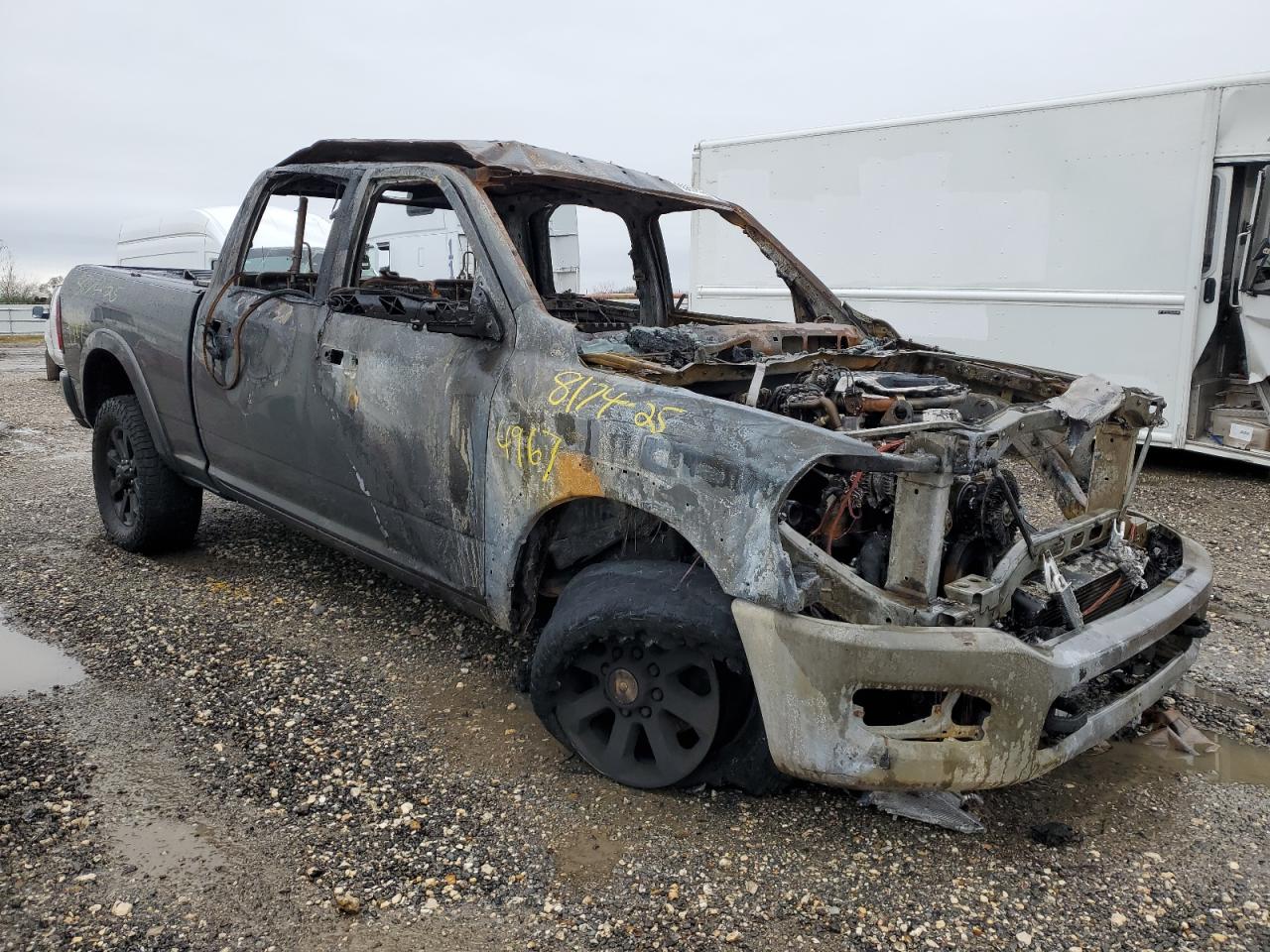 2019 RAM 2500 VIN 3C6UR5FL6KG684967 Copart auction photo, burn damage thumbnail 4