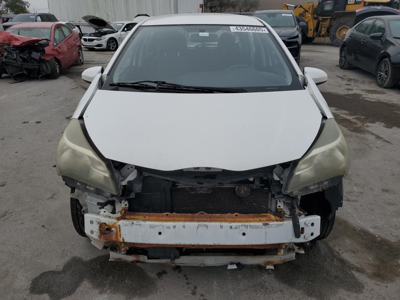 2015 Toyota Yaris VIN VNKKTUD34FA050700 Copart auction photo, front end damage thumbnail 5