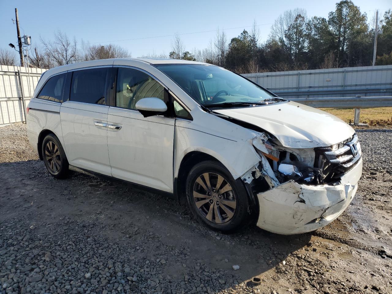 2015 Honda Odyssey VIN 5FNRL5H68FB030300 Copart auction photo, front end / side damage thumbnail 4