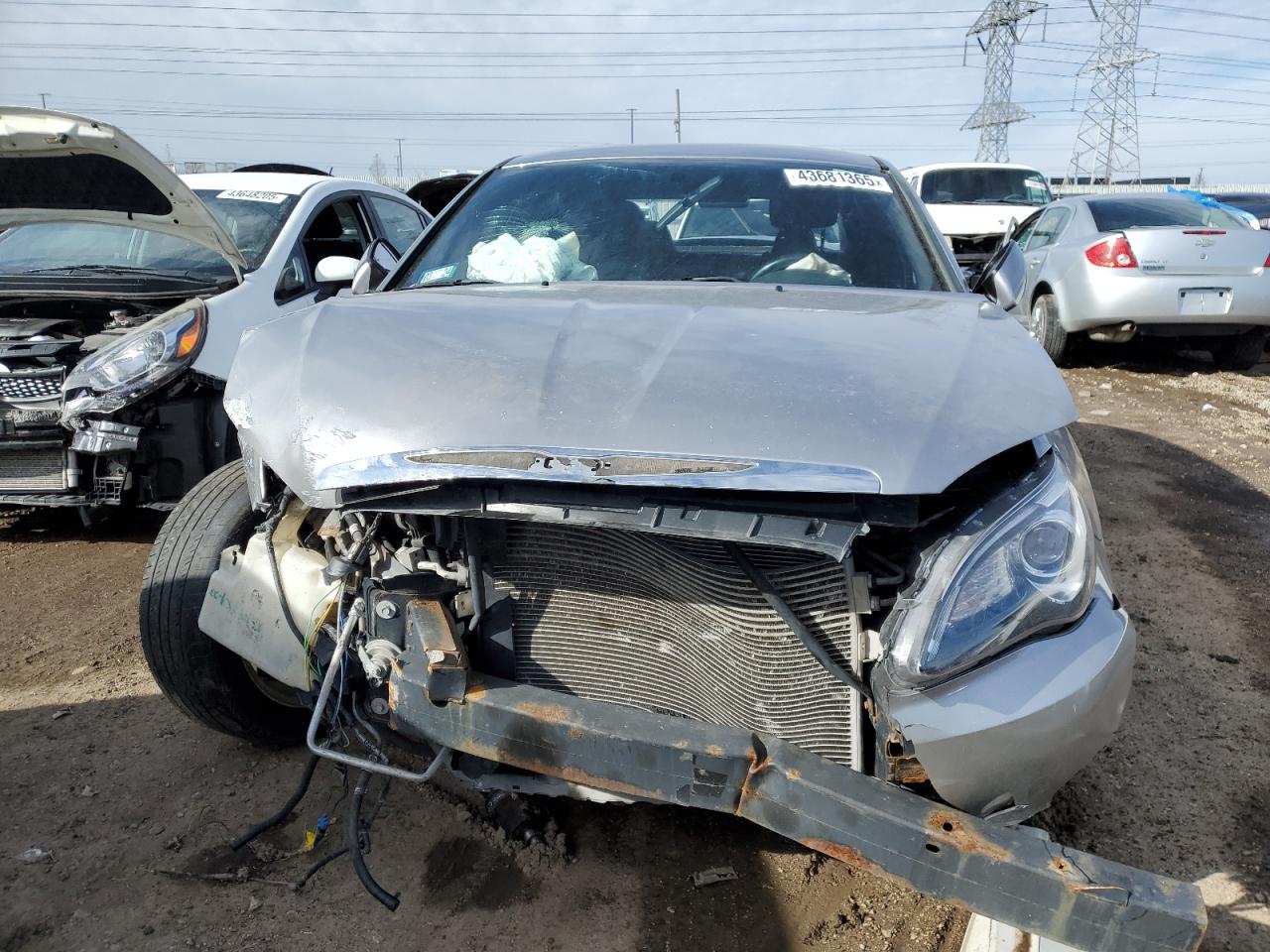 2013 Chrysler 200 VIN 1C3CCBBB7DN655932 Copart auction photo, front end / rear end damage thumbnail 5