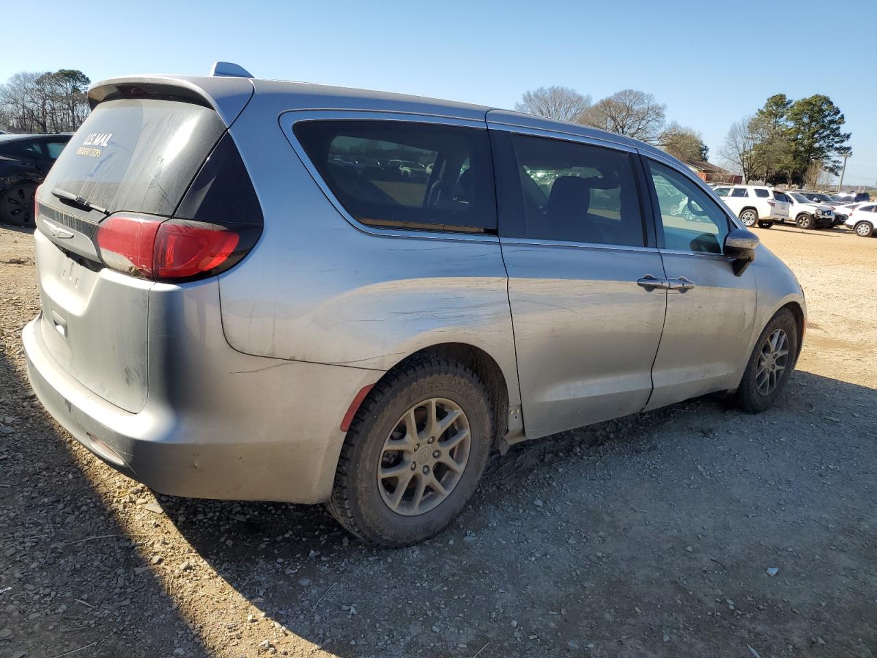 2017 Chrysler Pacifica VIN 2C4RC1DG5HR721461 Copart auction photo, front end damage thumbnail 3