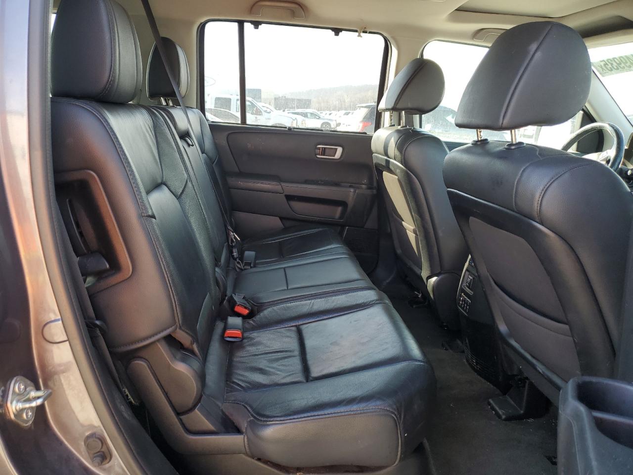 2015 Honda Pilot VIN 5FNYF4H99FB051180 Copart auction photo, side / undercarriage damage thumbnail 10