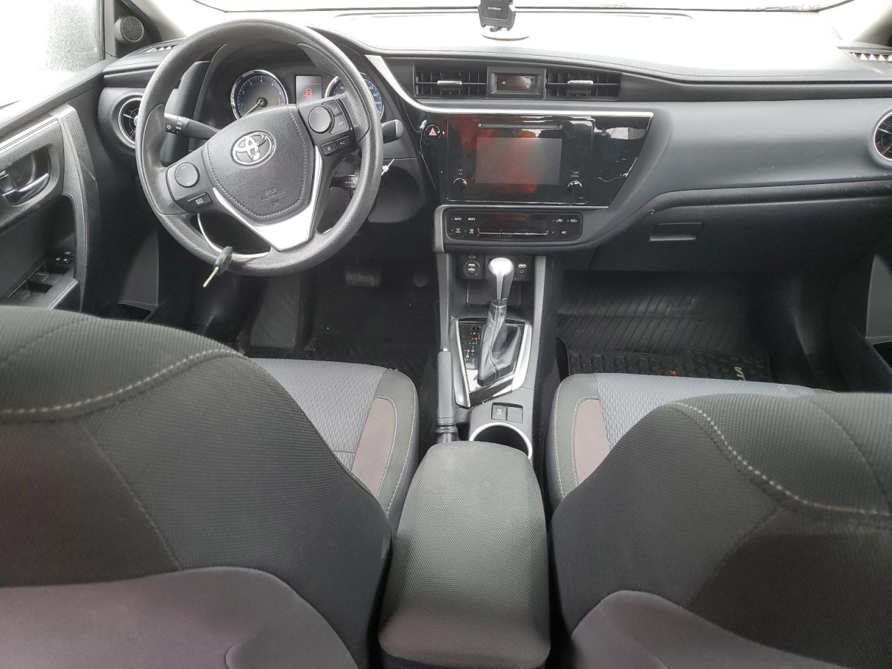 2018 Toyota Corolla VIN 2T1BURHE5JC094790 Copart auction photo, front end / side damage thumbnail 8