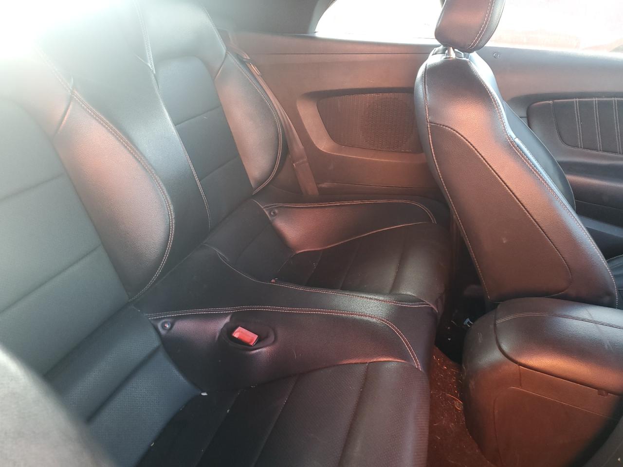 2019 Ford Mustang VIN 1FATP8UH4K5126140 Copart auction photo, all over damage thumbnail 10