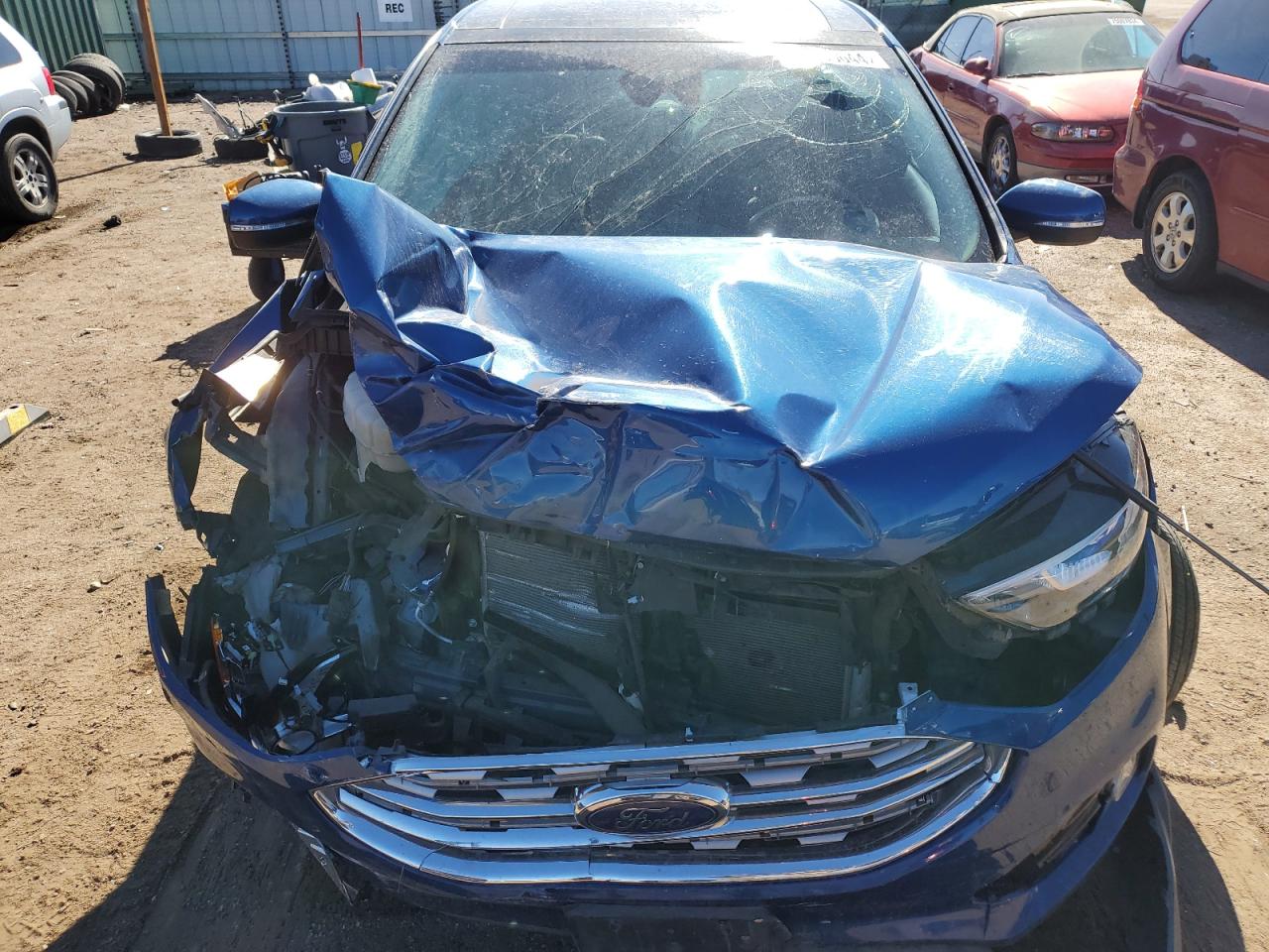 2020 Ford Edge VIN 2FMPK4J96LBA07305 Copart auction photo, front end / side damage thumbnail 12