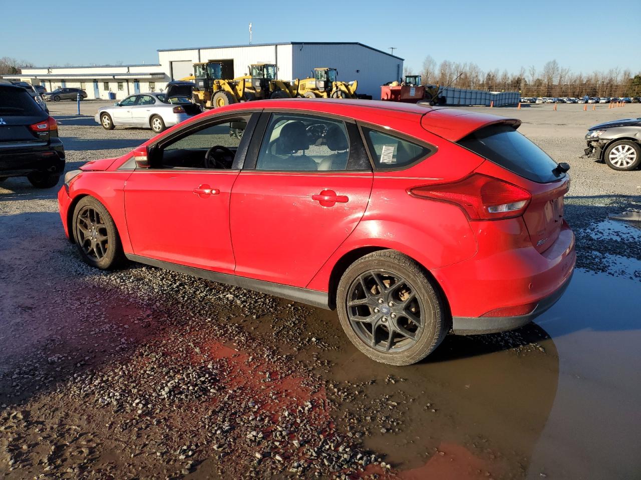 2016 Ford Focus VIN 1FADP3K2XGL277587 Copart auction photo, front end damage thumbnail 2