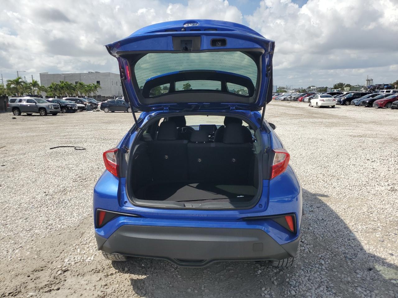 2020 Toyota C-HR VIN JTNKHMBX4L1064197 Copart auction photo, front end damage thumbnail 6