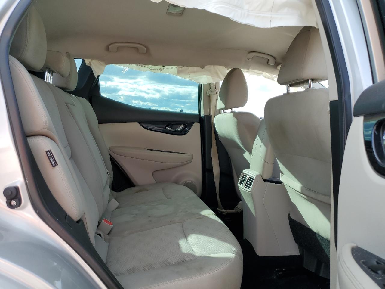 2020 Nissan Rogue VIN JN1BJ1CV7LW253260 Copart auction photo, rollover damage thumbnail 11