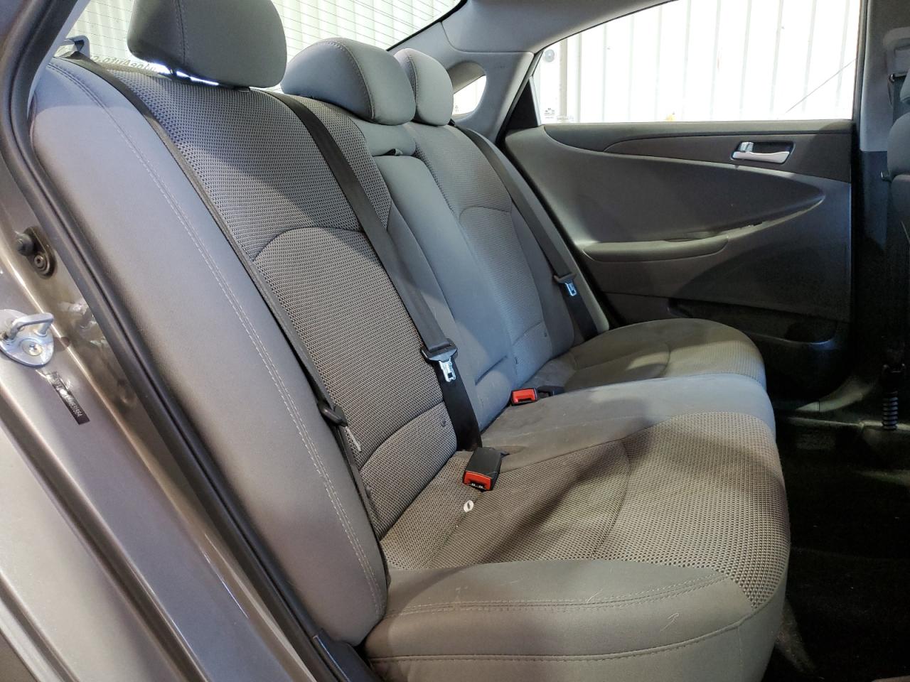2014 Hyundai Sonata VIN 5NPEB4AC6EH831884 Copart auction photo, rear end / minor dent/scratches damage thumbnail 10