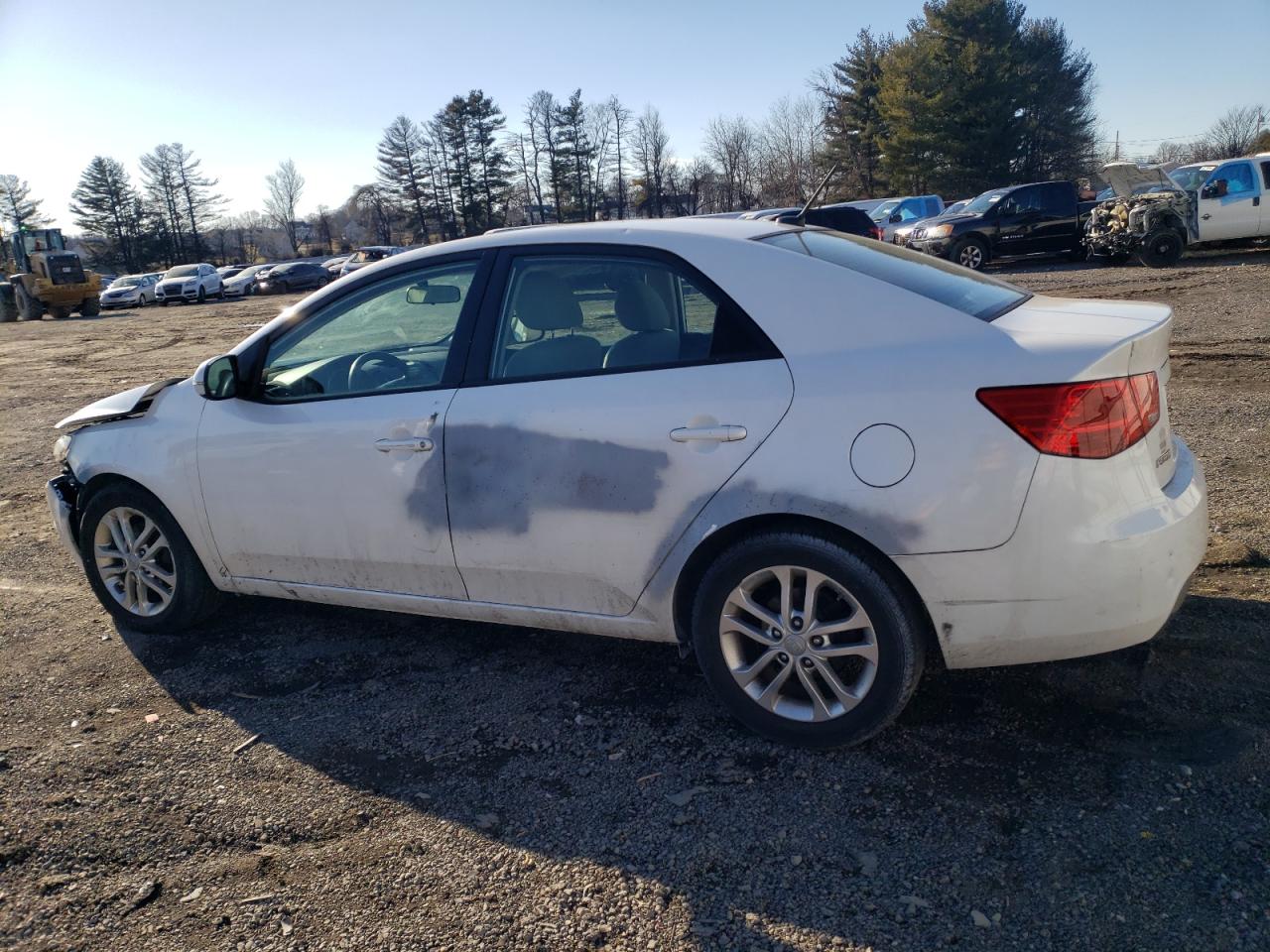 2012 KIA Forte VIN KNAFU4A28C5556454 Copart auction photo, front end / minor dent/scratches damage thumbnail 2