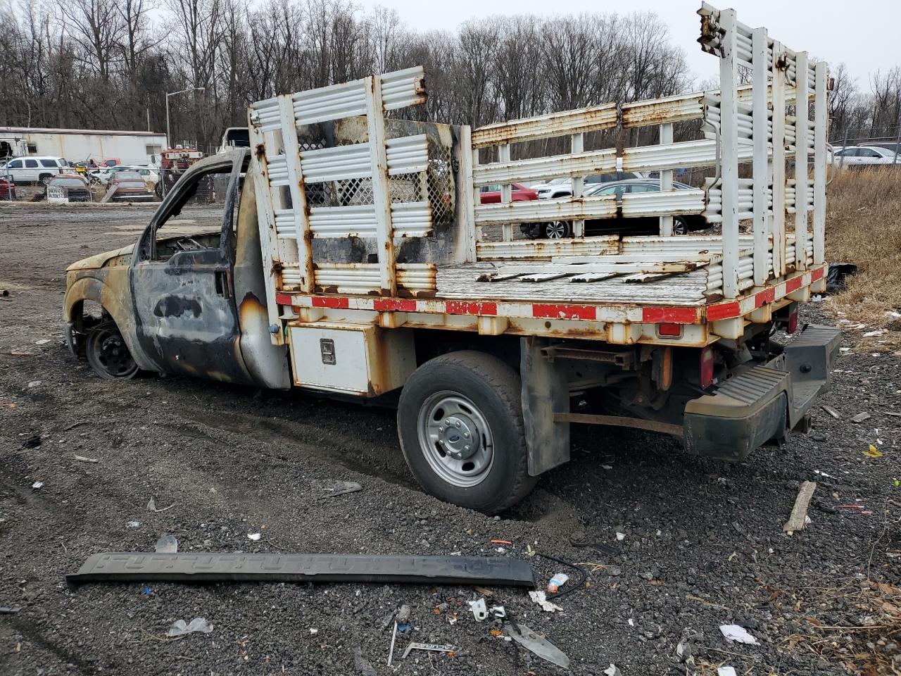 2011 Ford F250 VIN 1FTBF2AT9BEC41900 Copart auction photo, burn damage thumbnail 2