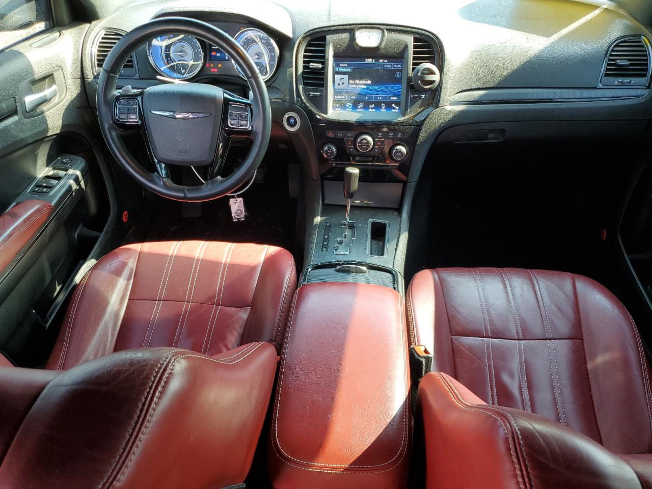 2013 Chrysler 300 VIN 2C3CCABT3DH690320 Copart auction photo, rear end / all over damage thumbnail 8