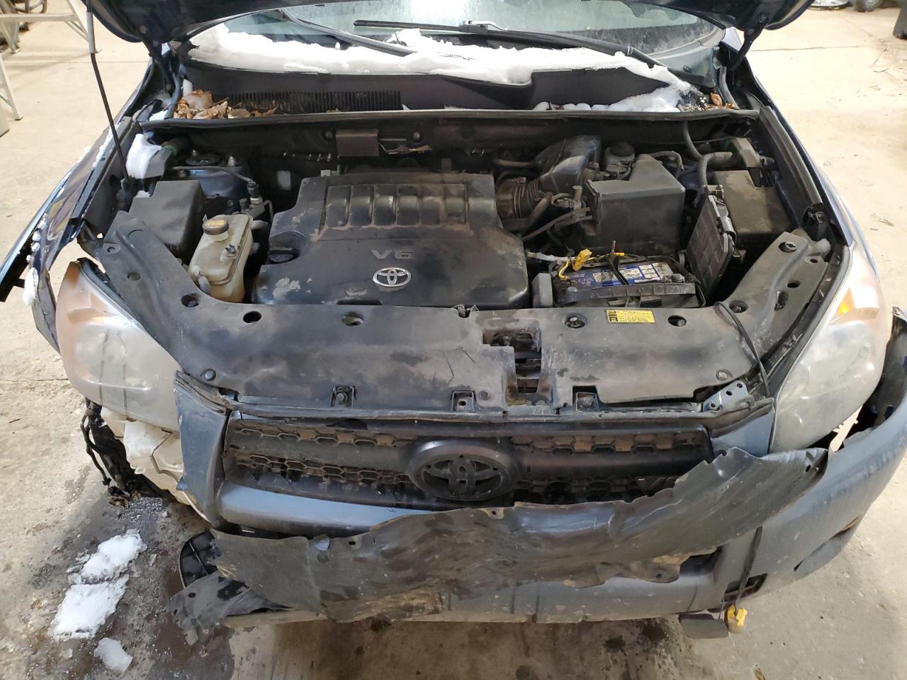 2010 Toyota RAV 4 VIN 2T3RK4DV0AW016372 Copart auction photo, front end / rear end damage thumbnail 12