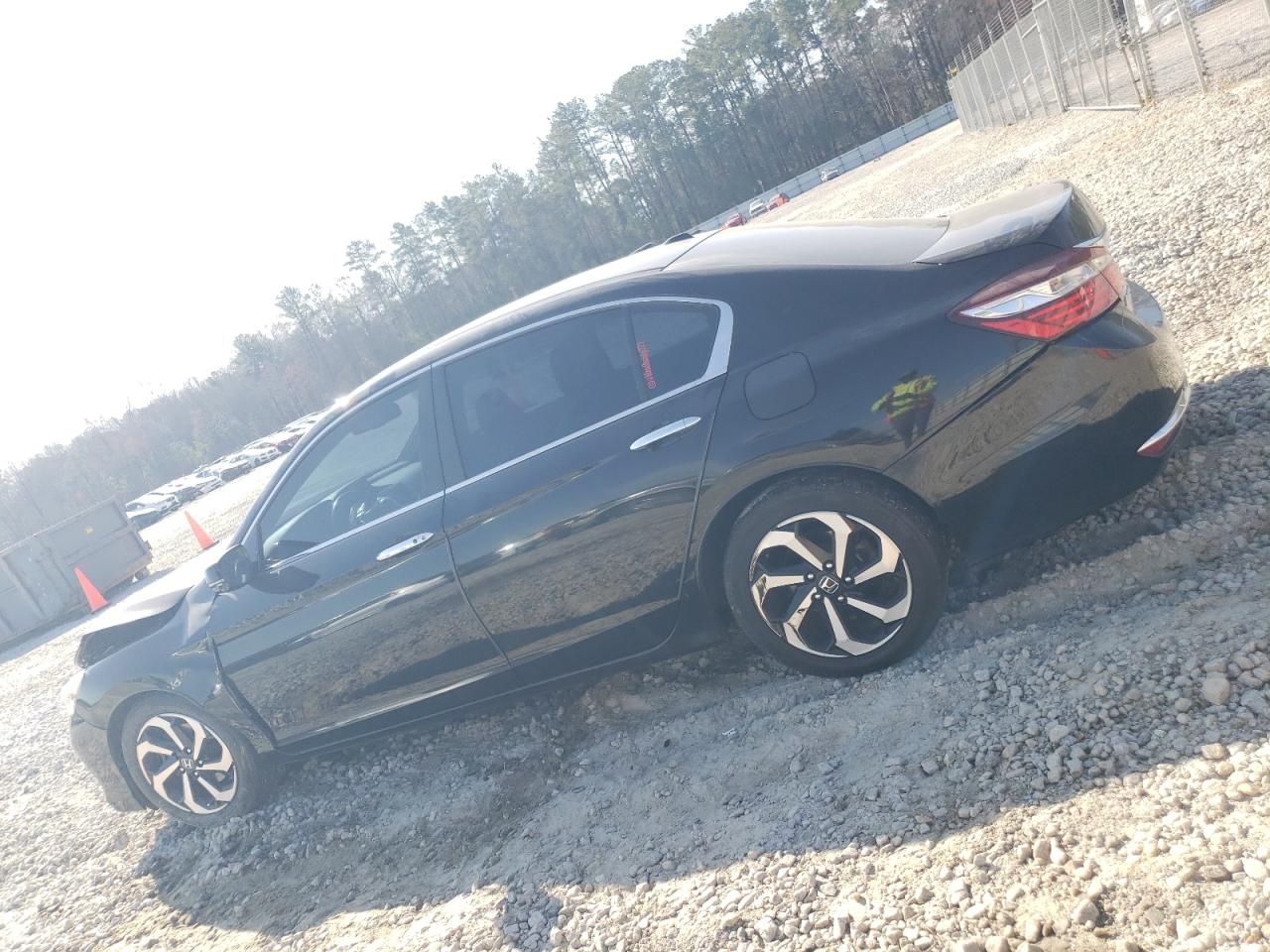 2016 Honda Accord VIN 1HGCR2F8XGA200868 Copart auction photo, front end / minor dent/scratches damage thumbnail 2
