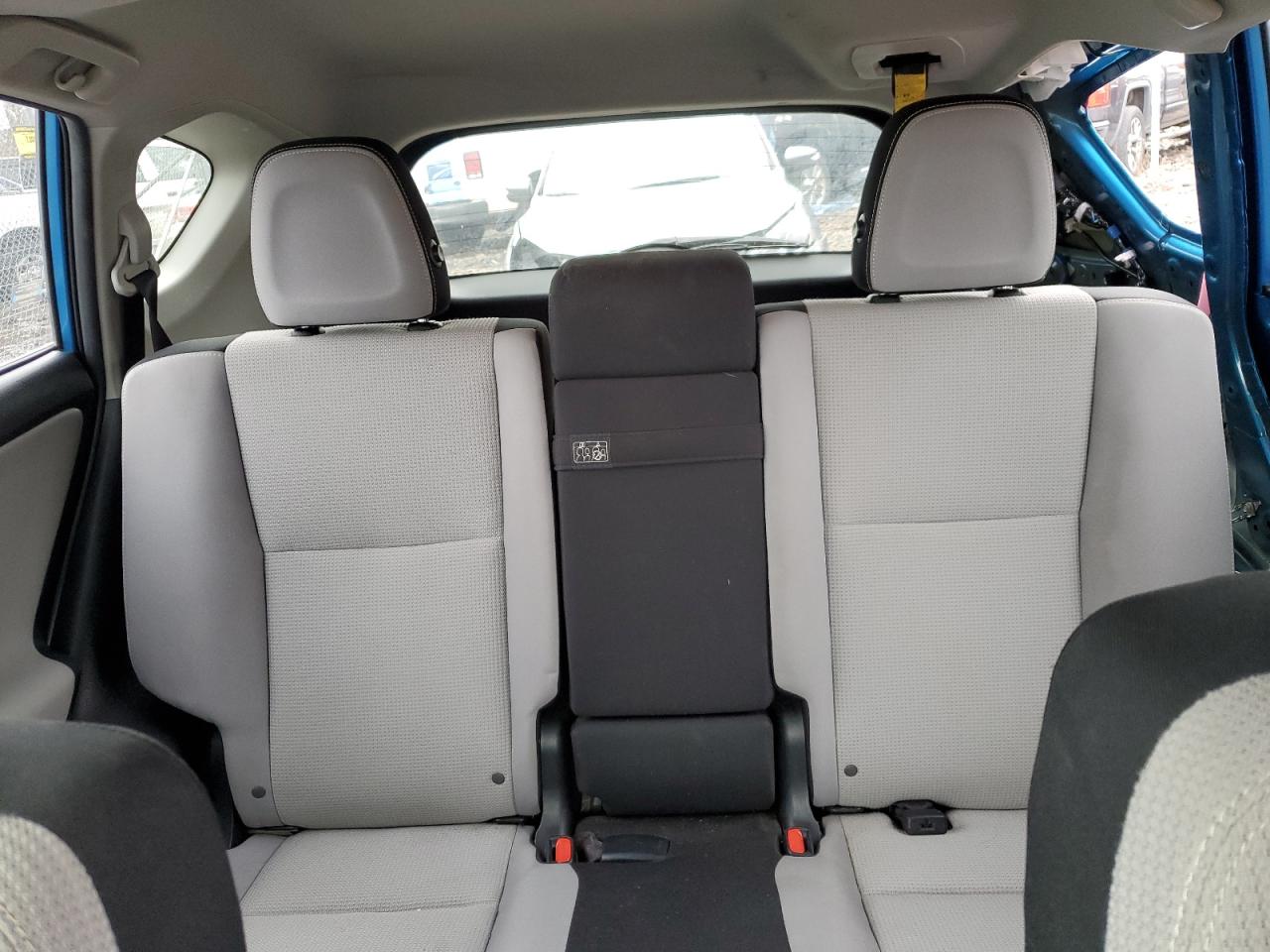 2018 Toyota RAV 4 VIN JTMRJREV5JD239003 Copart auction photo, rear end / side damage thumbnail 10