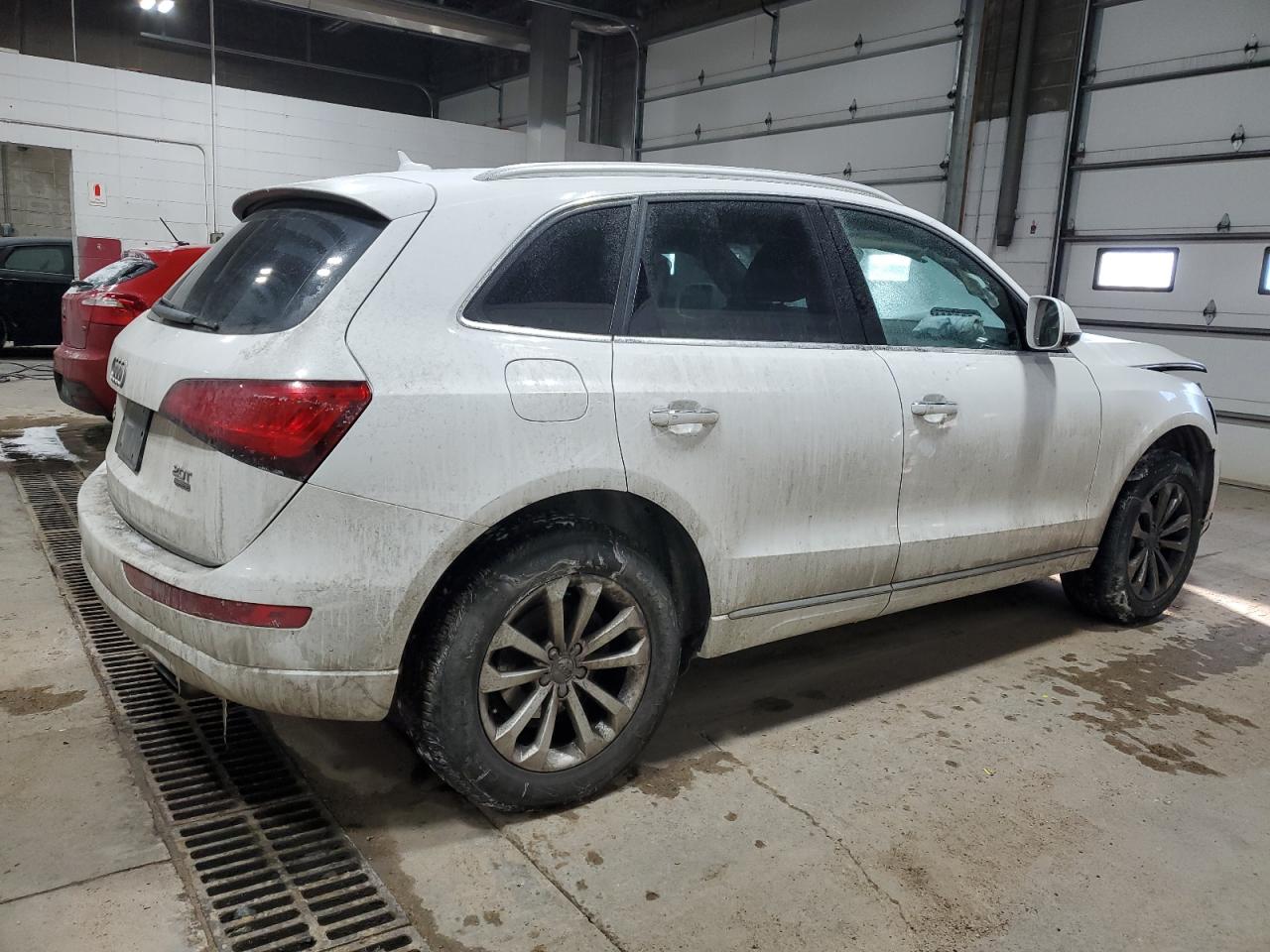 2017 Audi Q5 VIN WA1C2AFP9HA003352 Copart auction photo, front end damage thumbnail 3