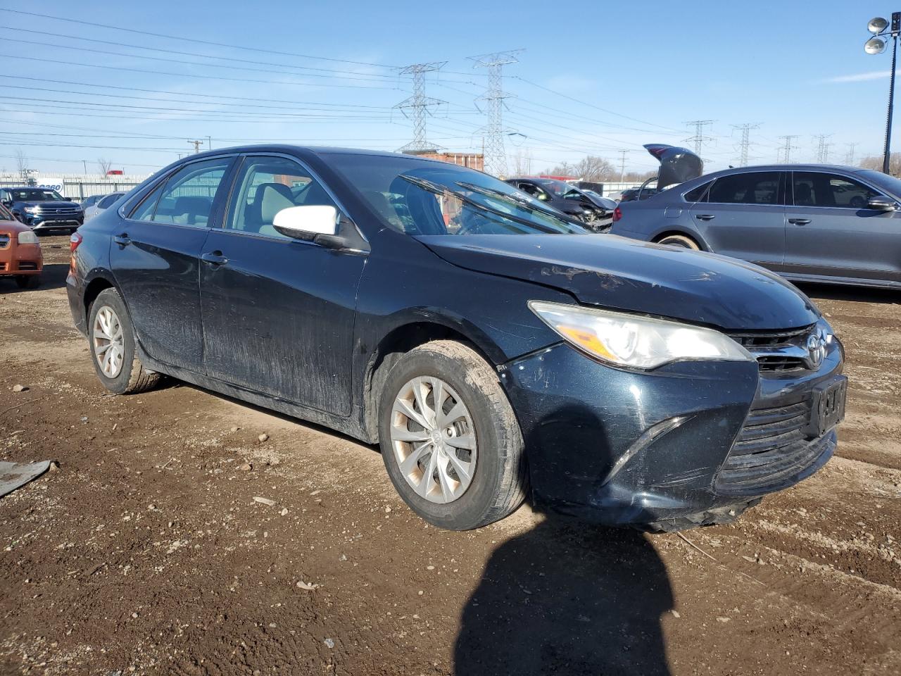 2015 Toyota Camry VIN 4T4BF1FK5FR486751 Copart auction photo, side / minor dent/scratches damage thumbnail 4