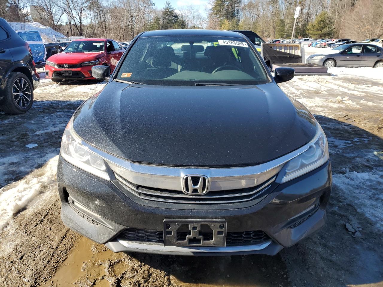 2017 Honda Accord VIN 1HGCR2E1XHA156635 Copart auction photo, rear end / minor dent/scratches damage thumbnail 5