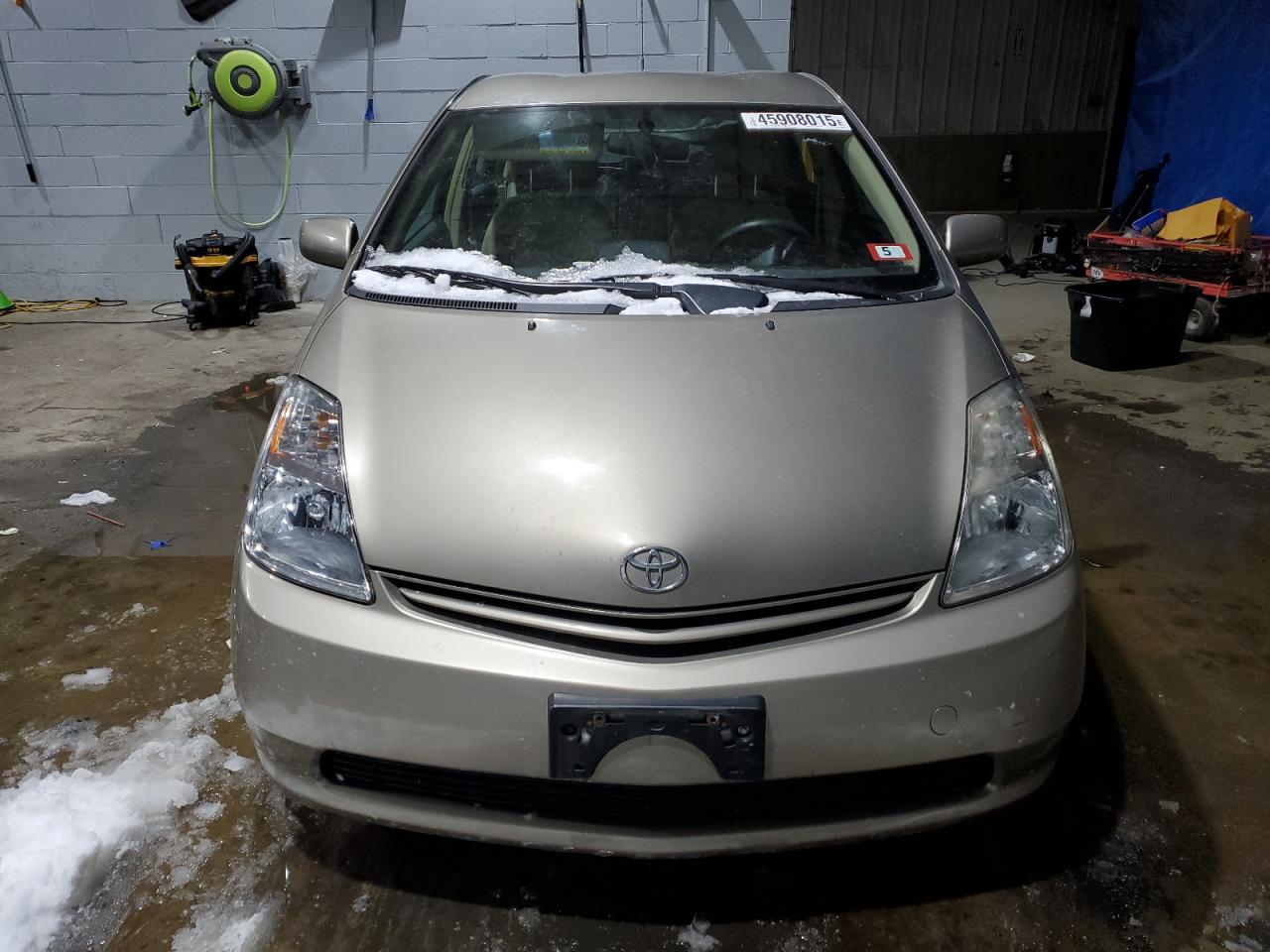 2005 Toyota Prius VIN JTDKB22U653119952 Copart auction photo, front end / minor dent/scratches damage thumbnail 5