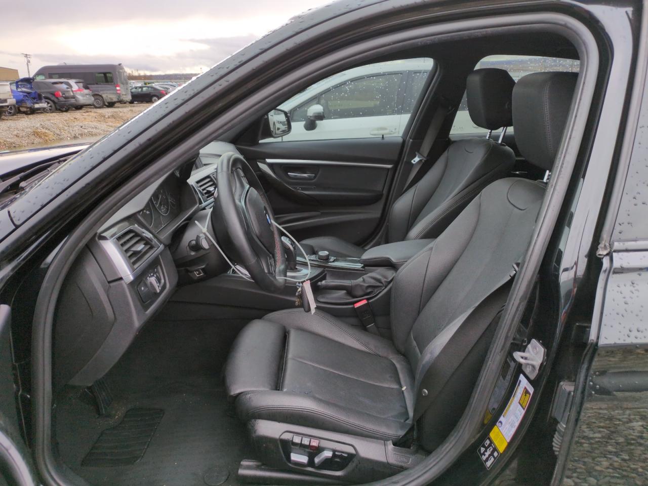 2018 BMW 3er VIN WBA8D9C53JEM33610 Copart auction photo, undercarriage damage thumbnail 7
