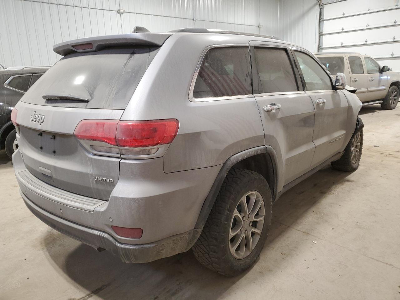 2015 Jeep Grand Cherokee VIN 1C4RJFBG6FC195661 Copart auction photo, front end damage thumbnail 3