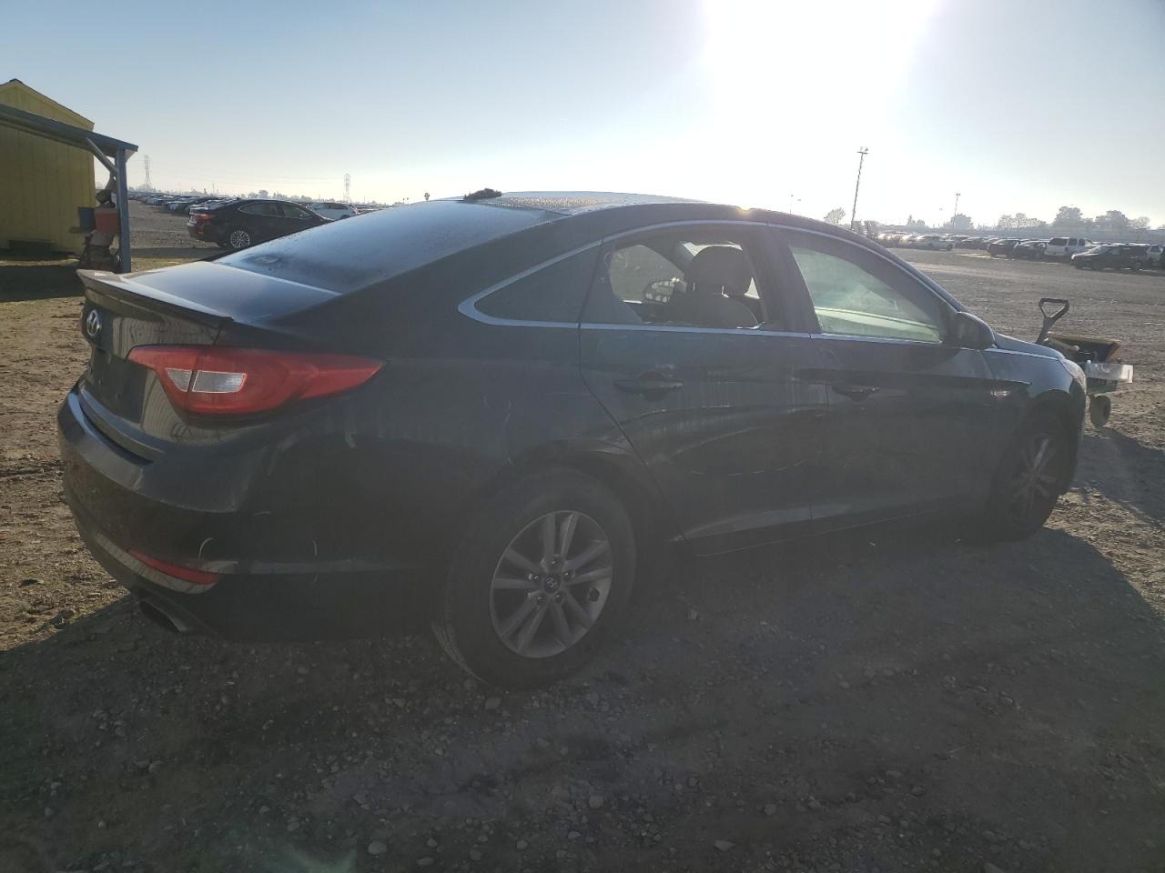 2015 Hyundai Sonata VIN 5NPE24AF2FH151086 Copart auction photo, vandalism damage thumbnail 3