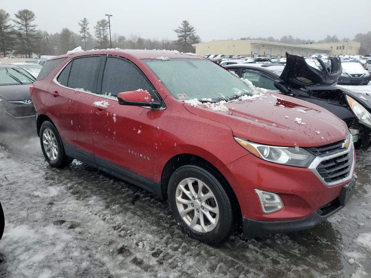 2018 Chevrolet Equinox VIN 3GNAXJEV5JS535367 Copart auction photo, rear end / minor dent/scratches damage thumbnail 4