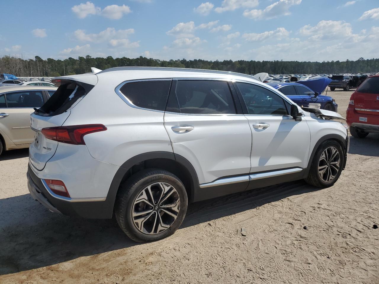 2019 Hyundai Santa Fe VIN 5NMS5CAA7KH068320 Copart auction photo, front end / side damage thumbnail 3