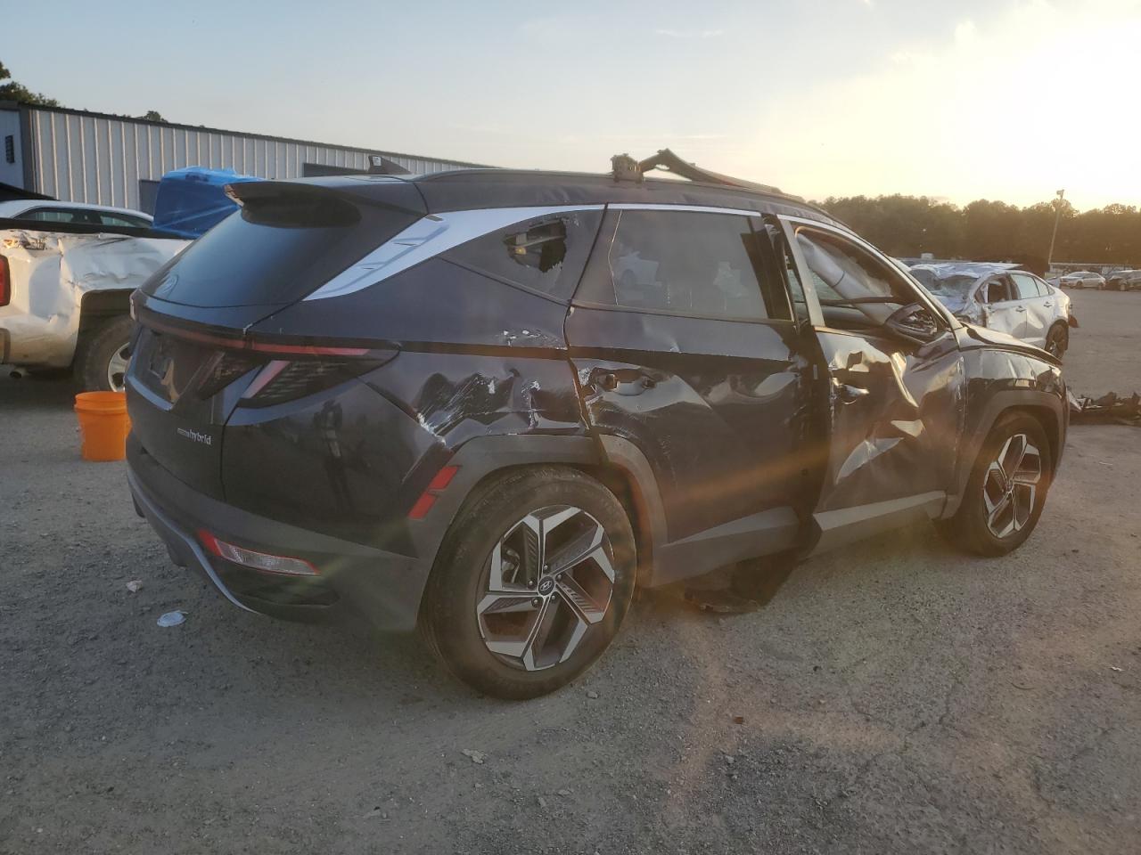 2024 Hyundai Tucson VIN KM8JECD13RU168579 Copart auction photo, all over damage thumbnail 3