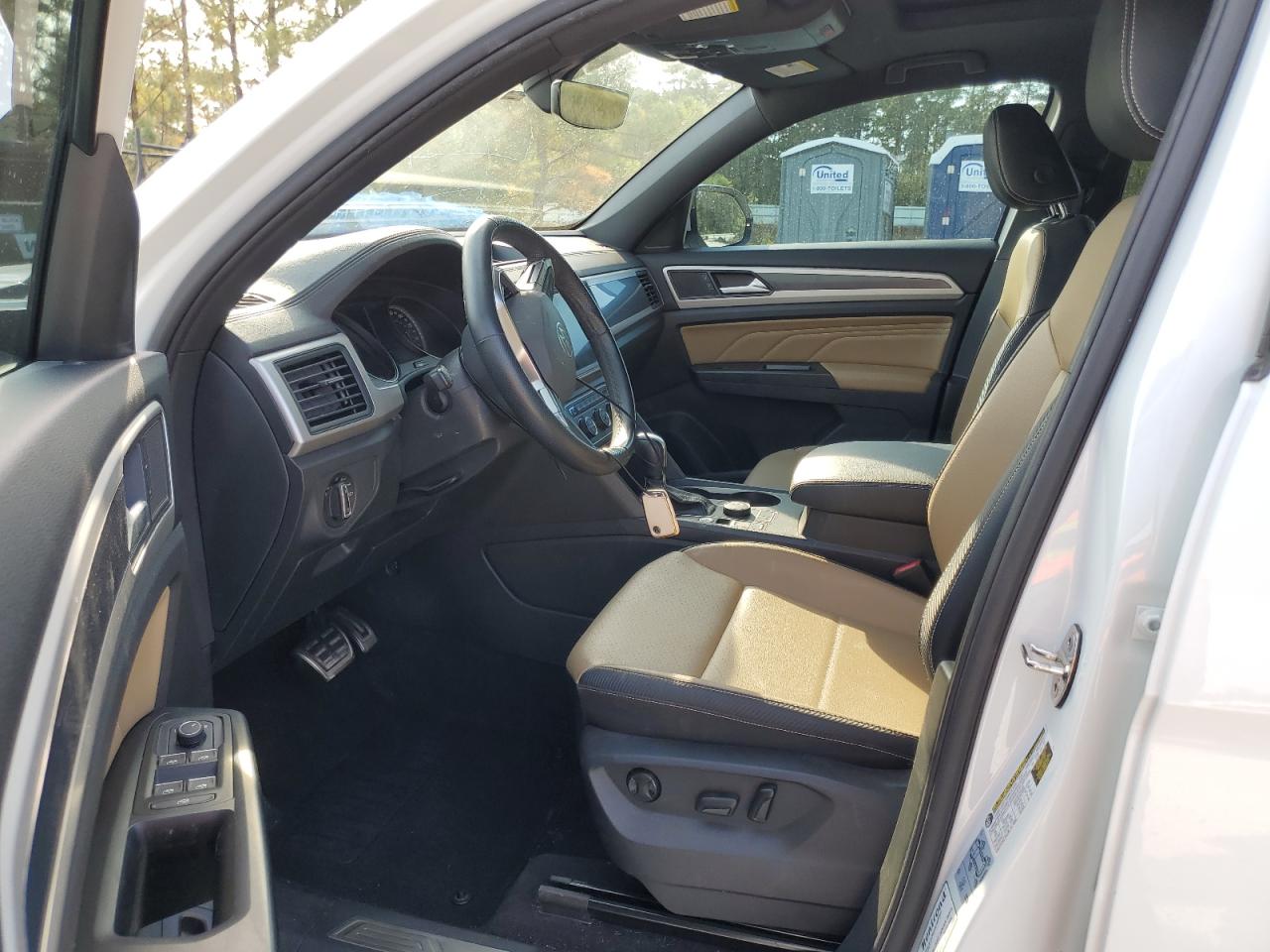 2021 Volkswagen Atlas VIN 1V2RE2CA9MC214142 Copart auction photo, front end damage thumbnail 7