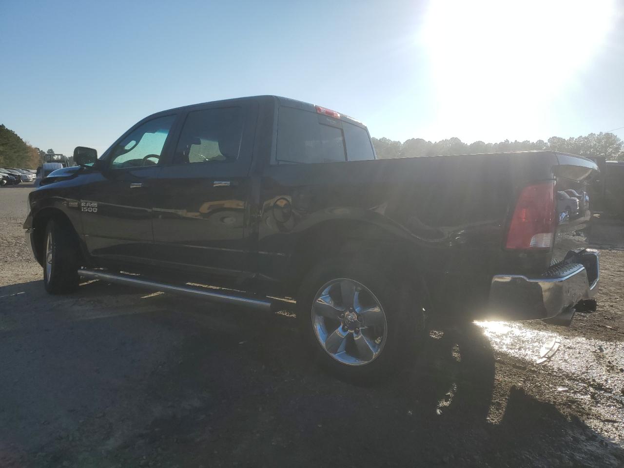 2016 RAM 1500 VIN 3C6RR6LT0GG315416 Copart auction photo, front end damage thumbnail 2