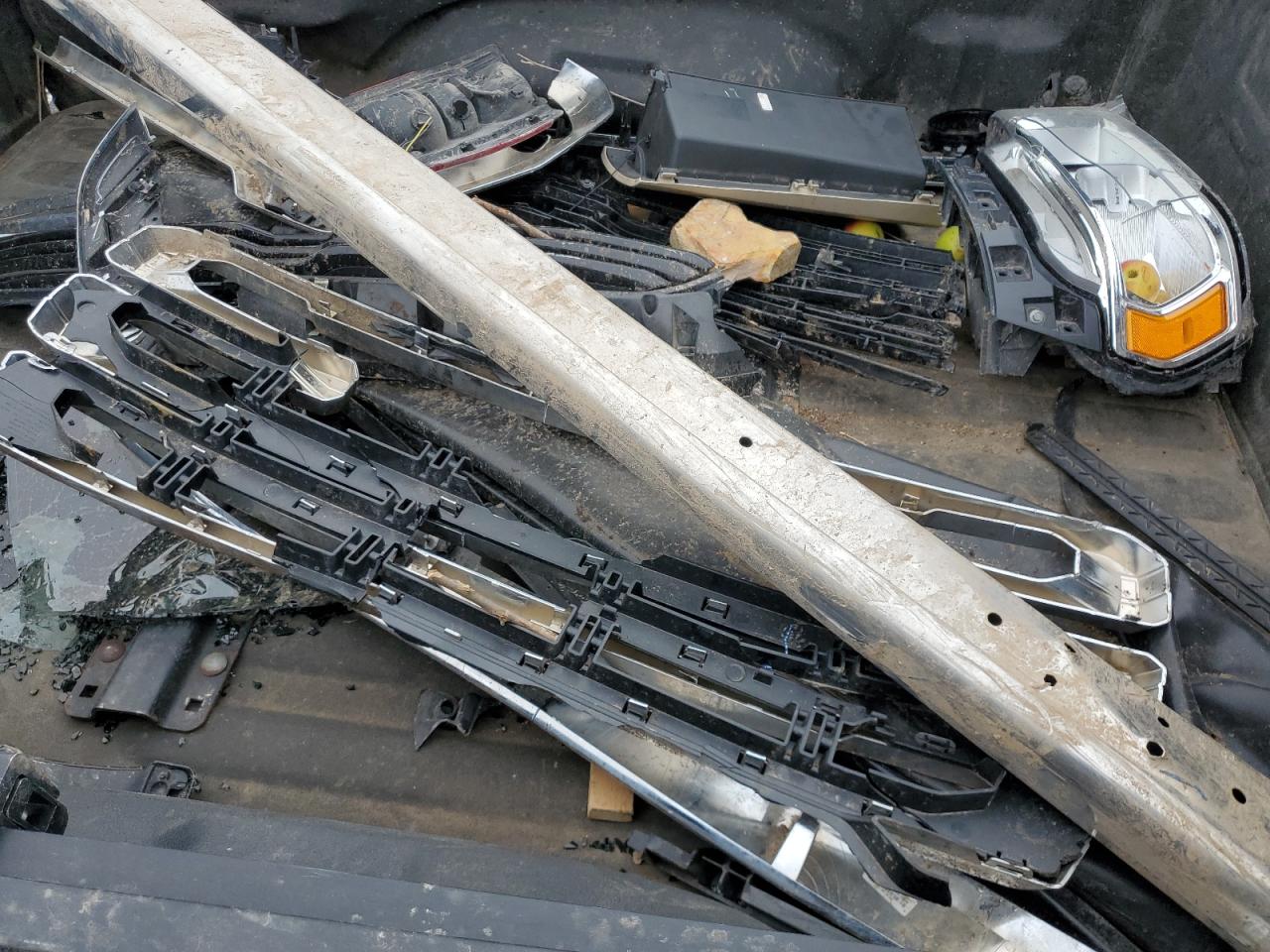 2019 RAM 2500 VIN 3C6UR5MJ8KG623041 Copart auction photo, all over damage thumbnail 14