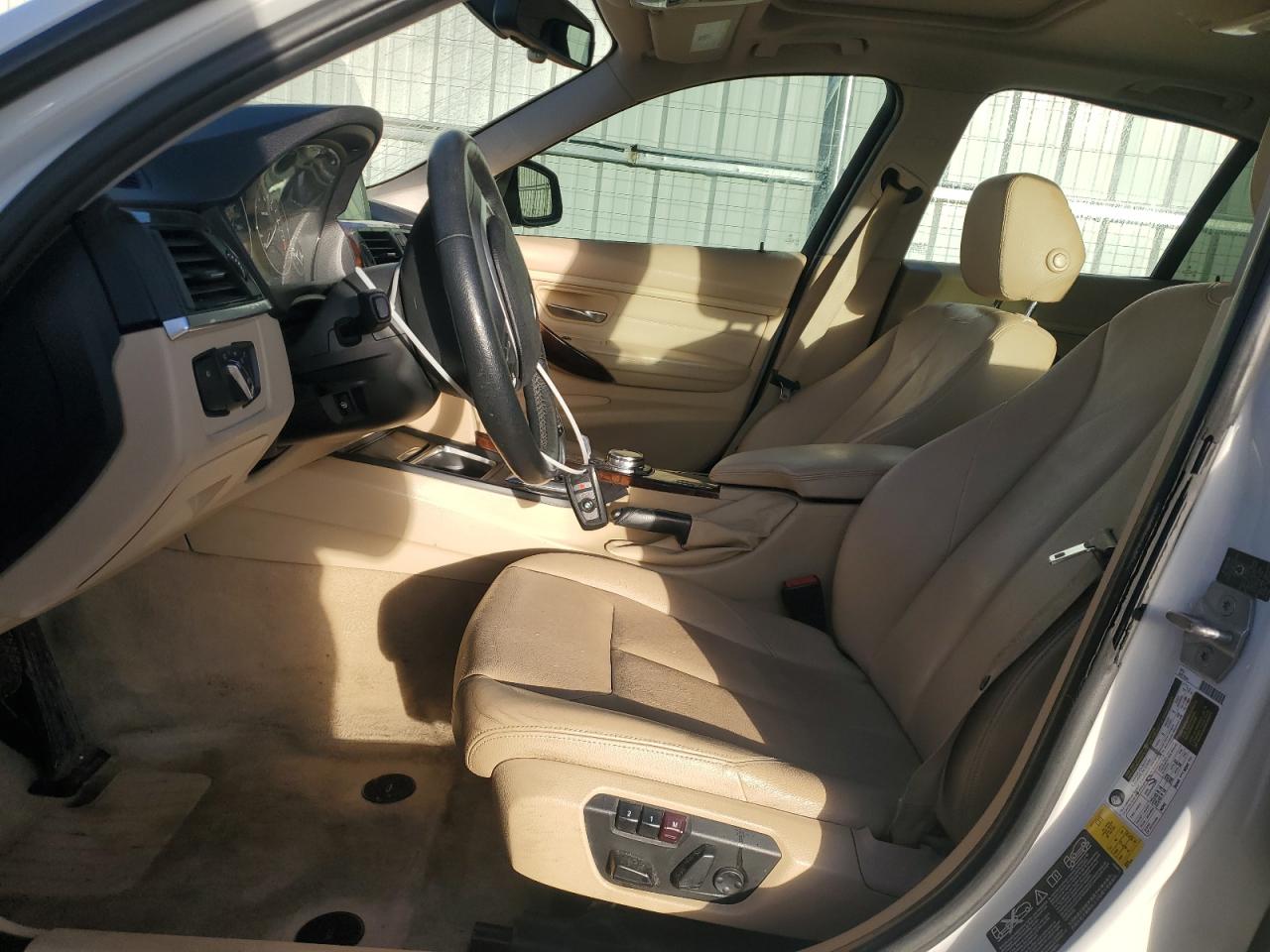 2014 BMW 3er VIN WBA3B9G51ENR91164 Copart auction photo, hail / side damage thumbnail 7