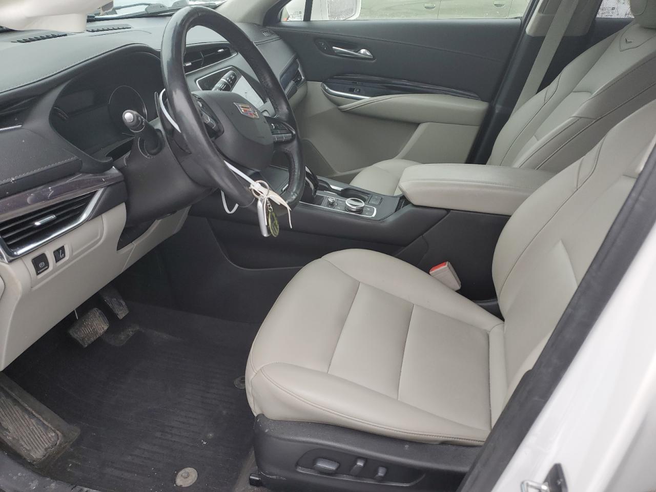 2021 Cadillac XT4 VIN 1GYFZBR46MF008733 Copart auction photo, rear end / minor dent/scratches damage thumbnail 7