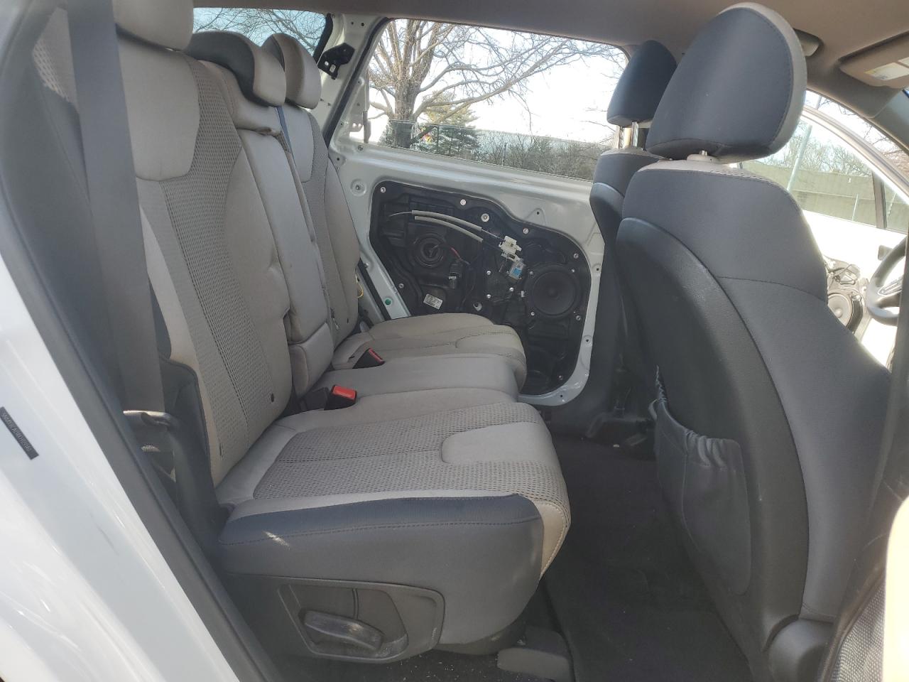 2019 Hyundai Santa Fe VIN 5NMS3CAD4KH129140 Copart auction photo, all over / minor dent/scratches damage thumbnail 10