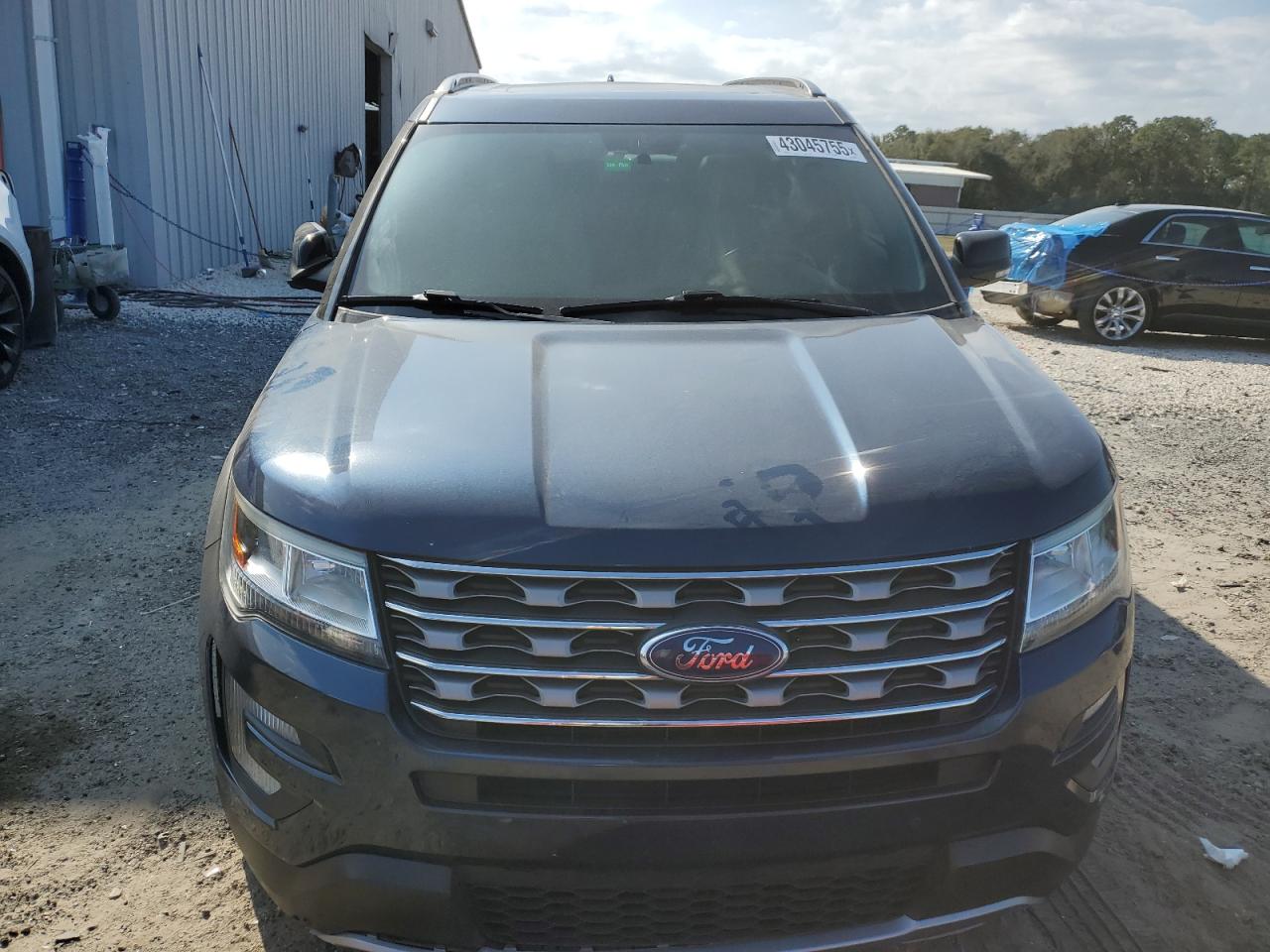 2017 Ford Explorer VIN 1FM5K7D83HGD35888 Copart auction photo, front end damage thumbnail 5