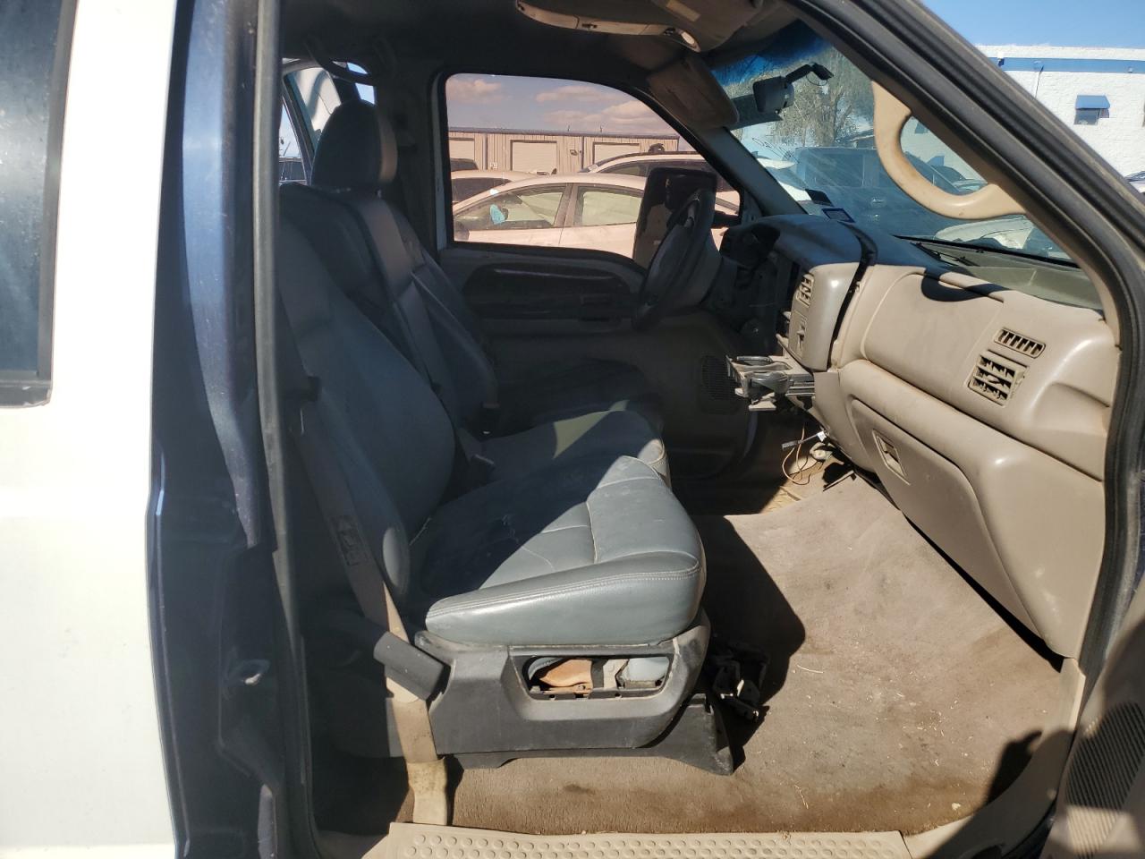 2002 Ford F350 VIN 1FTWW32F52EA77206 Copart auction photo, all over damage thumbnail 7