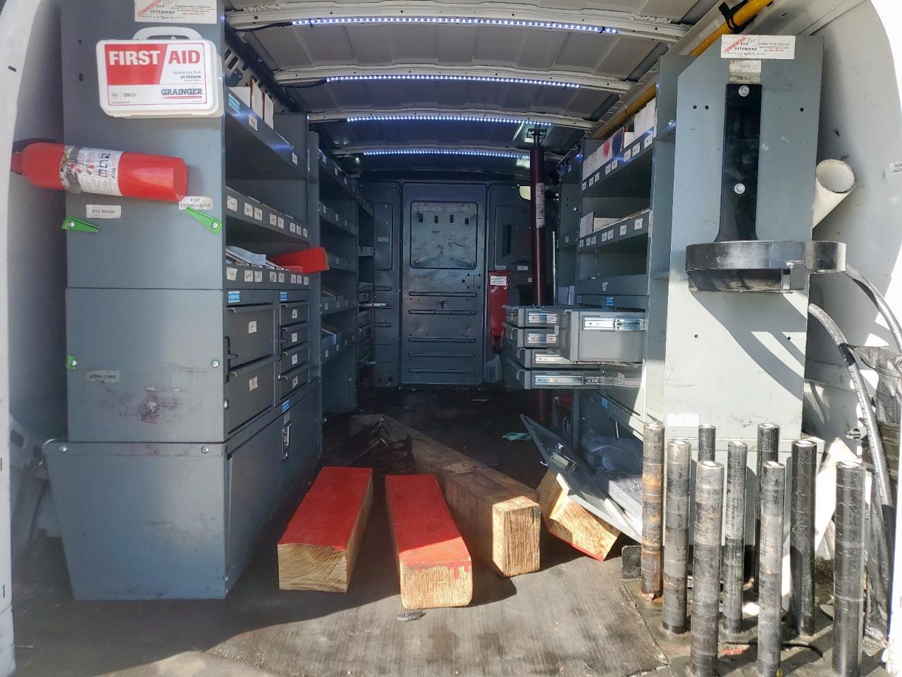 2017 Chevrolet Express VIN 1GCZGHFGXG1335972 Copart auction photo, normal wear damage thumbnail 10