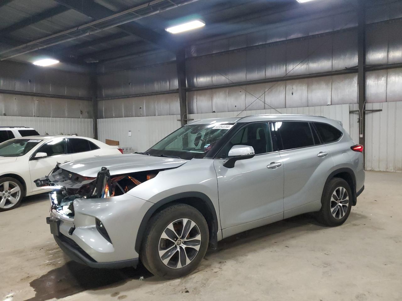 2021 Toyota Highlander VIN 5TDGZRBH2MS076334