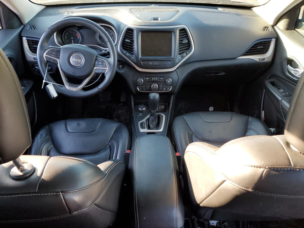 2016 Jeep Cherokee VIN 1C4PJMDS1GW359573 Copart auction photo, front end / side damage thumbnail 8
