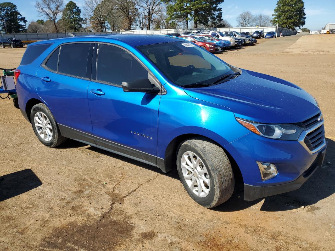 2019 Chevrolet Equinox VIN 3GNAXHEVXKS565720 Copart auction photo, rear end damage thumbnail 4