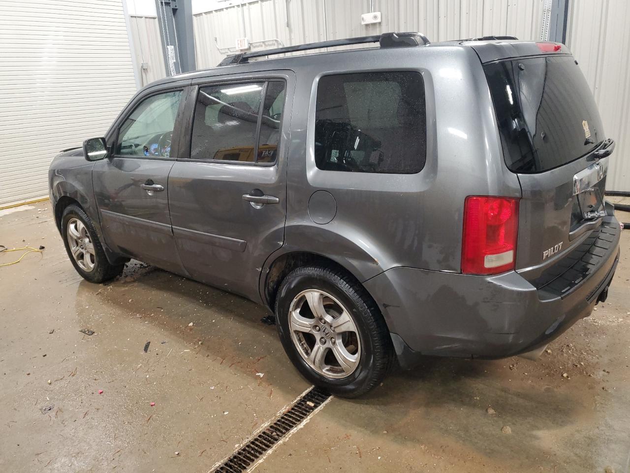 2013 Honda Pilot VIN 5FNYF4H57DB051141 Copart auction photo, front end damage thumbnail 2