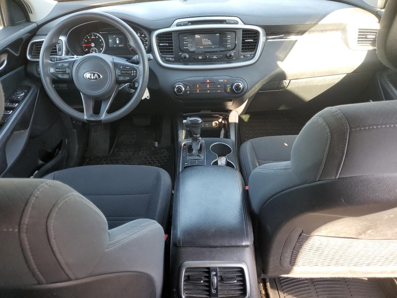 2016 KIA Sorento VIN 5XYPG4A34GG091174 Copart auction photo, front end damage thumbnail 8